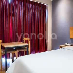 La 3*, Seoul Südkorea