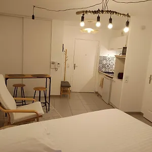 villavi-lyon-est-chambres-dhotes.hotels-rhonealpes.com/